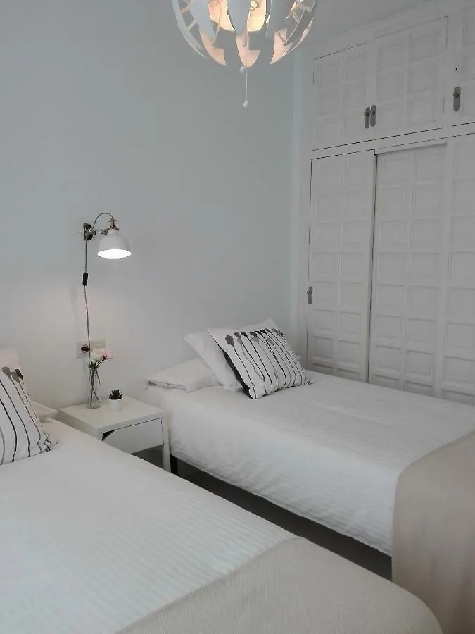 Residencial Los Pinos 3 Nerja Apartment